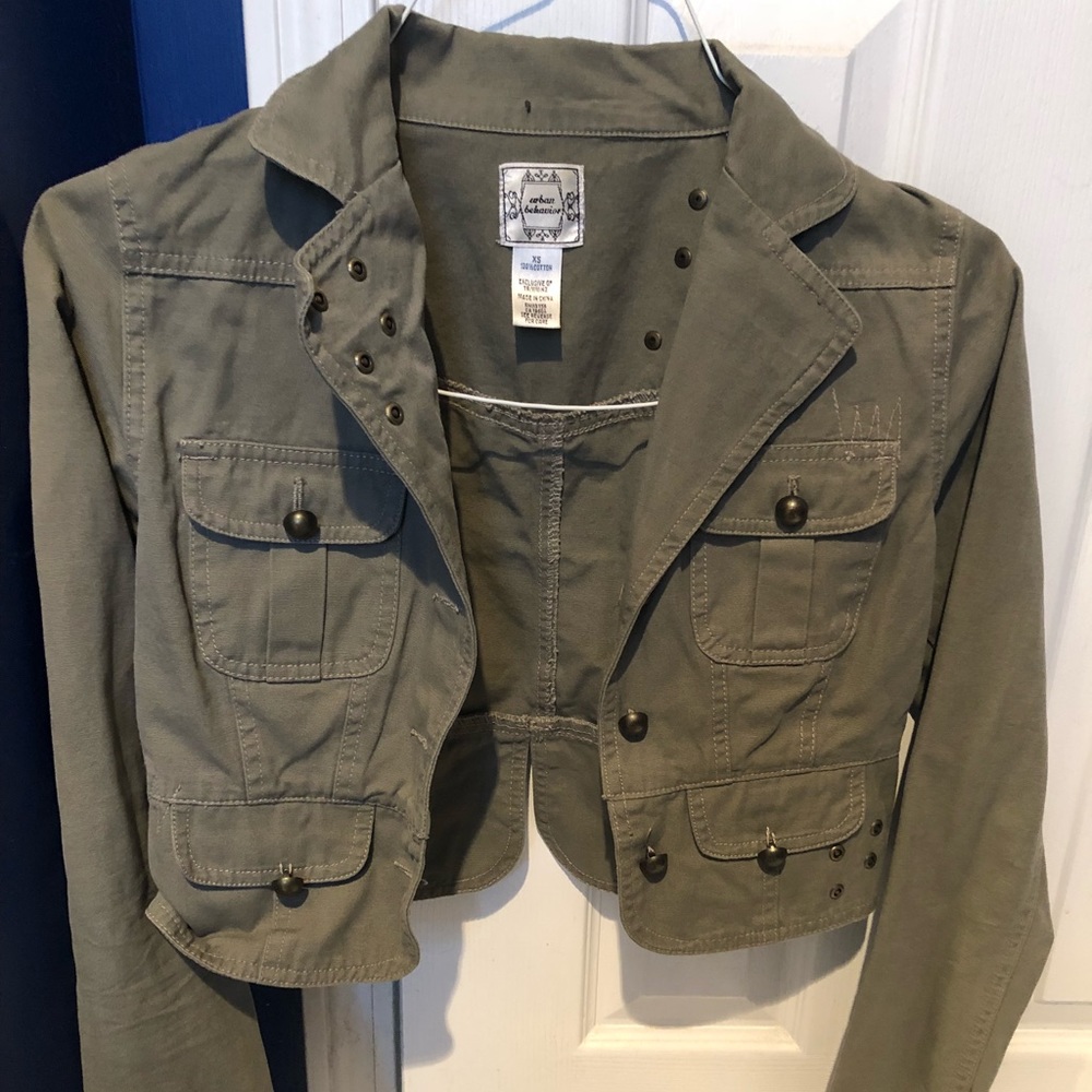 Cropped jacket